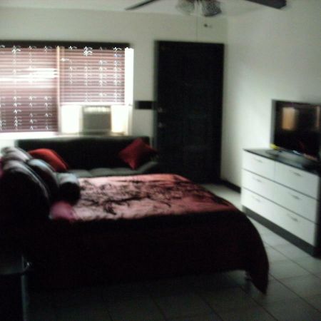 Ferienwohnung Newly Furnished Large Clean Quiet Private Unit Fort Lauderdale Exterior foto